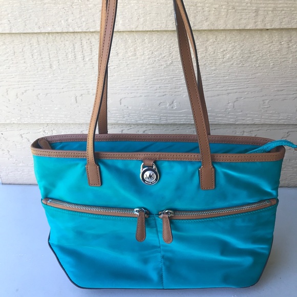 Michael Kors Handbags - Michael Kors Purse